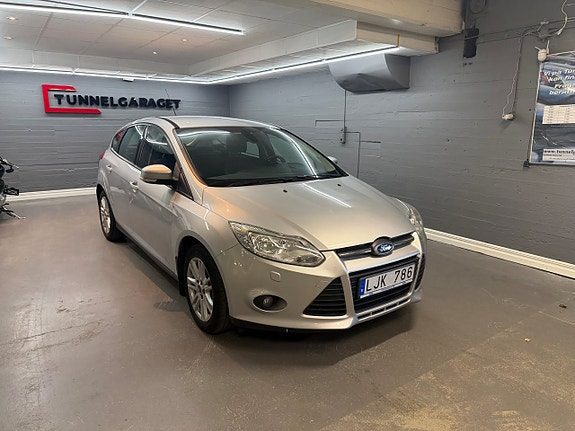 Ford Focus 1.6 Ti-VCT CNG Trend Dragkrok Ny Kamrem Ny servad