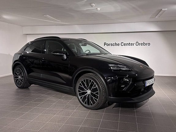 Porsche Macan 4