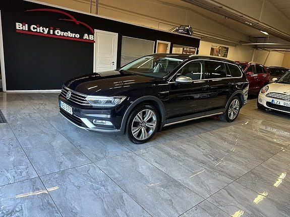 Volkswagen Passat Alltrack 2.0 TDI DPF SCR BMT 4Motion / D-Värmare / Nyservad M.M