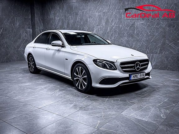 Mercedes-Benz E300 de Avantgarde Widescreen Ambient Kamera Döda vinkel MOMS