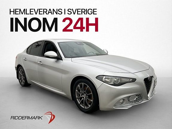 Alfa Romeo Giulia 2.2 JTD16V Super P-sensorer Navi Bluetooth