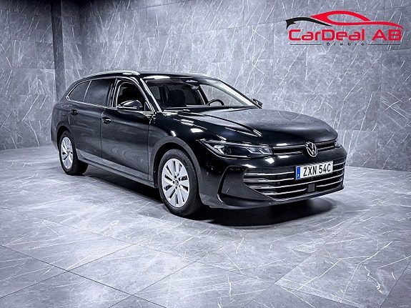 Volkswagen Passat Sportscombi 2.0 TDI 4M Värmare Massage *SE SPEC* MOMS