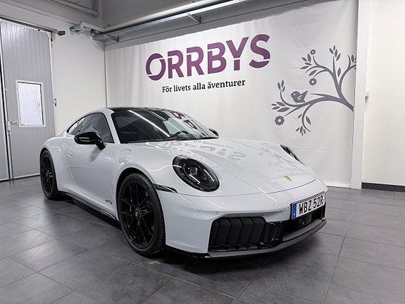 Porsche 911 Carrera 4 GTS Carrera 4 GTS PDK 541hk