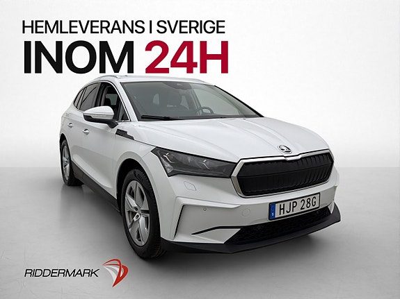 Skoda Enyaq 80 Drag Rattvärme CarPlay Navi Kamera MOMS
