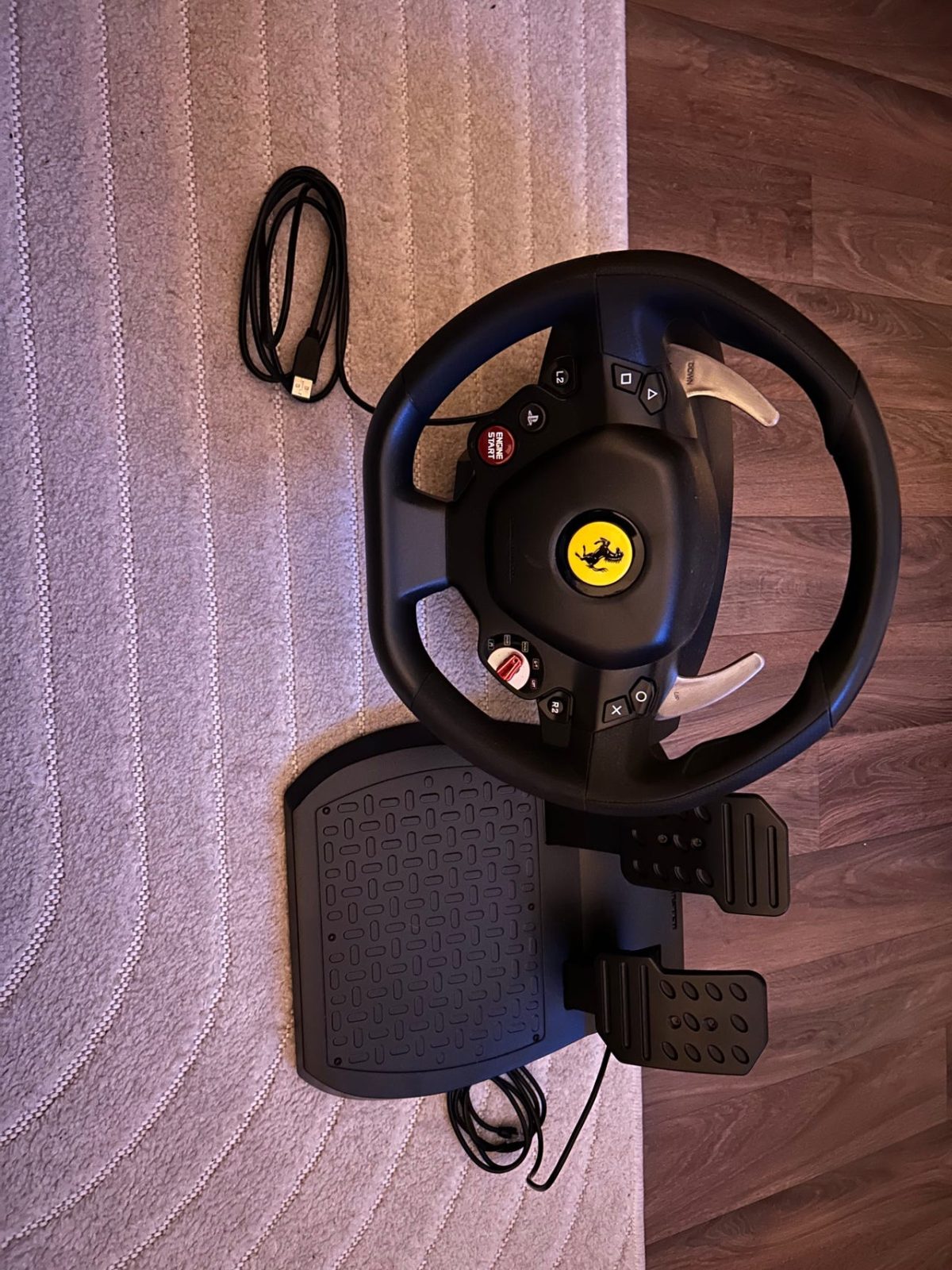 Ferrari racerratt med pedaler