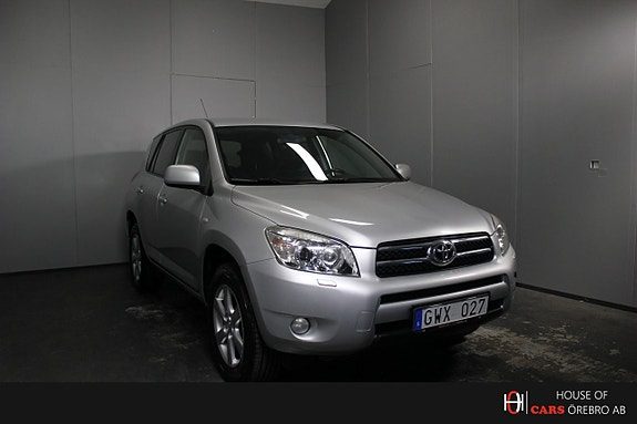 Toyota RAV4 2.0 VVT-i 4x4 Euro 4 Motorvärmare Kamkedja