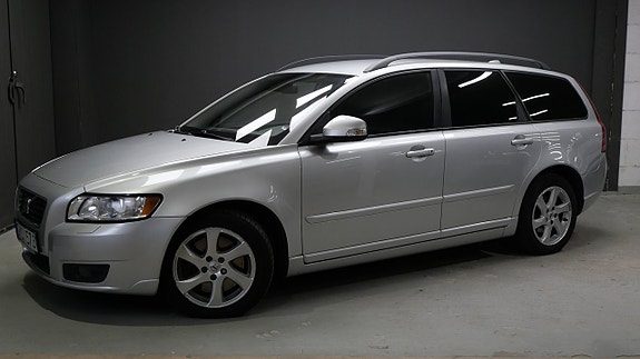 Volvo V50 2.0D Powershift Momentum Dragkrok Värmare Automat