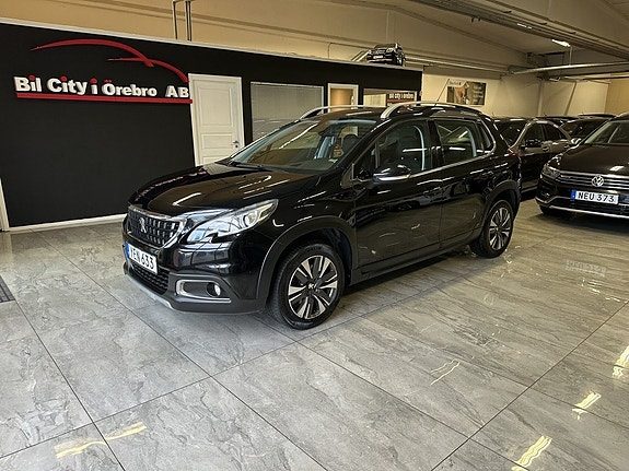 Peugeot 2008 1.2 PureTech / Låga Mil / Drag / Nyservad & Ny Besiktad