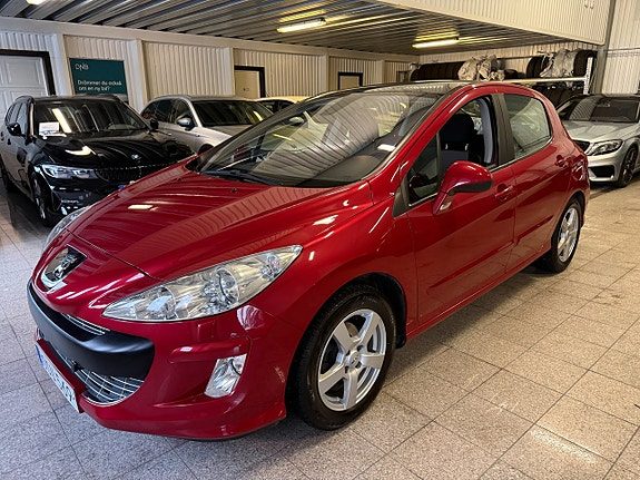Peugeot 308 1.6 Turbo 150hk Panorama Drag Motorvärmare Vinterhjul