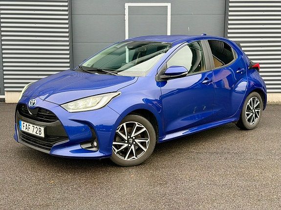 Toyota Yaris Hybrid CVT Active Plus Kamera Keyless Adaptiv farthålla