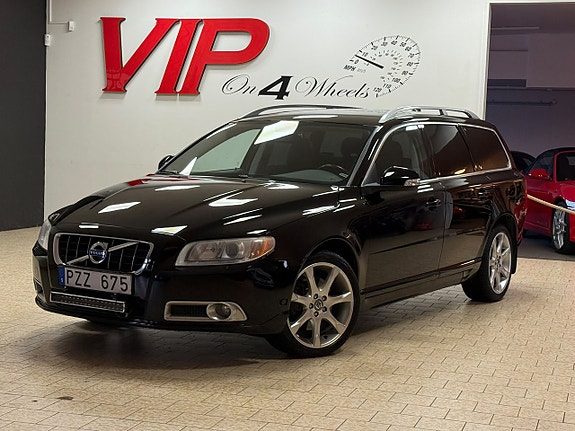 Volvo V70 2.5 (231 hk) FT Geartronic Drag Skinn Summum