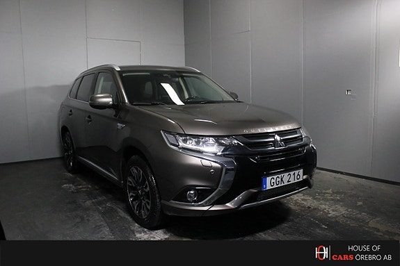 Mitsubishi Outlander PHEV CVT Business AWD Fullservad Navi 360° Kamkedja