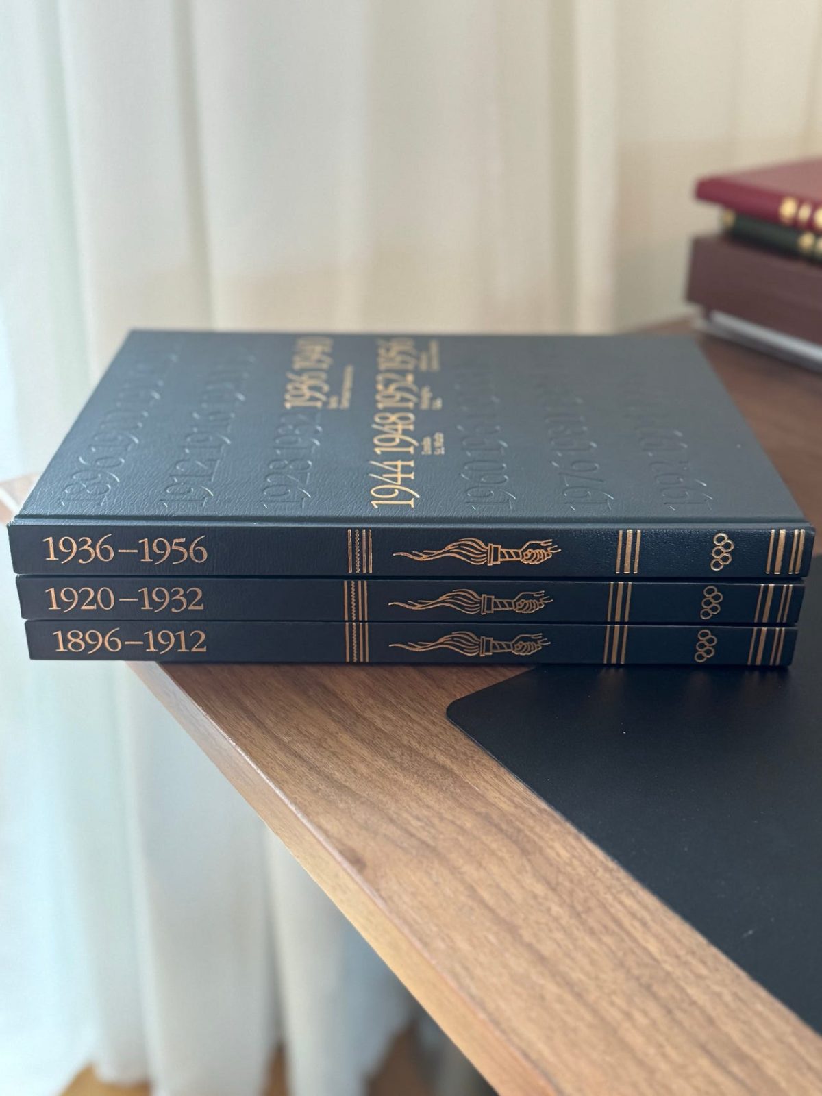 De moderna olympiska spelen IOK 100år. Samlarserie