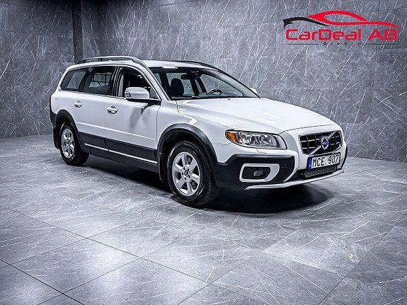 Volvo XC70 D3 AWD 163hk M-Värmare LED-ramp Dragkrok P-Sensorer