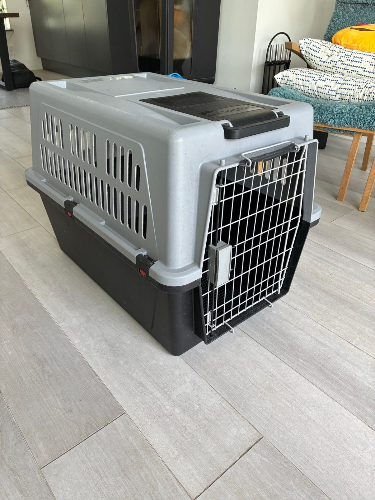 Transportbur för hund  grå/svart