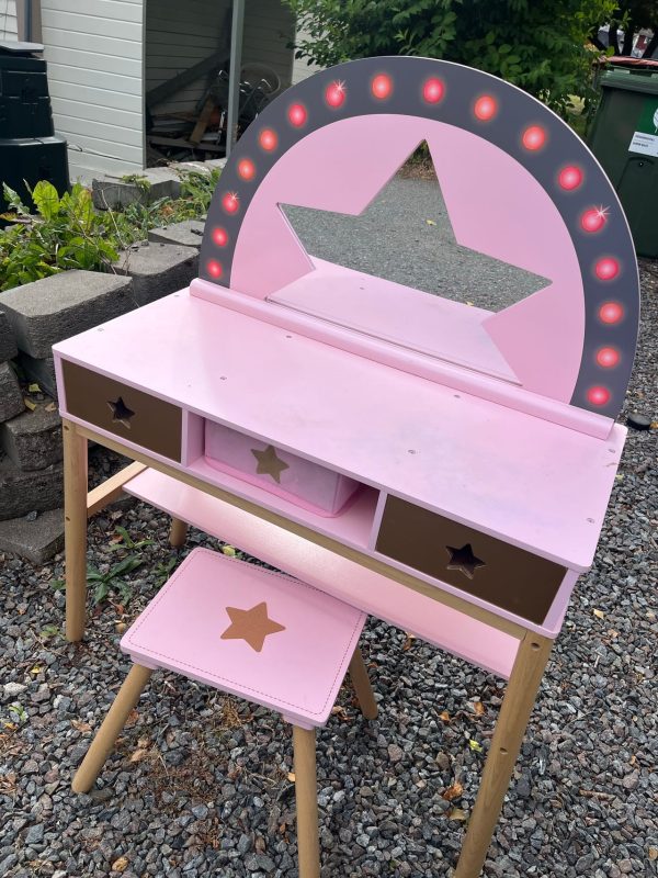 Sminkbord till barn