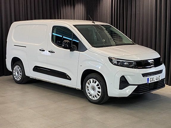 Opel Combo Facelift /Elite/ L2 / Dragkrok & Värmare / Moms / DEMO
