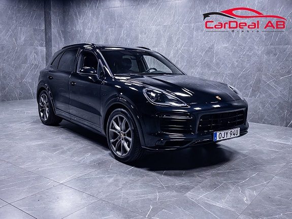 Porsche Cayenne E-Hybrid Sport Chrono Pano 12-Vägs Soft Close *SE SPEC*
