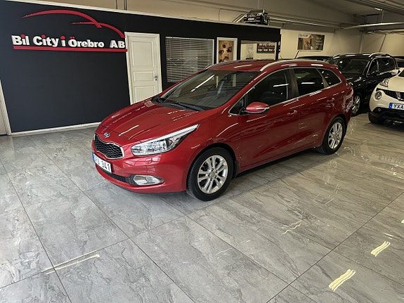 Kia Ceed 1.6 CRDi (128hk) EX Comfort 2-Ägare / Nyservad & Besikt